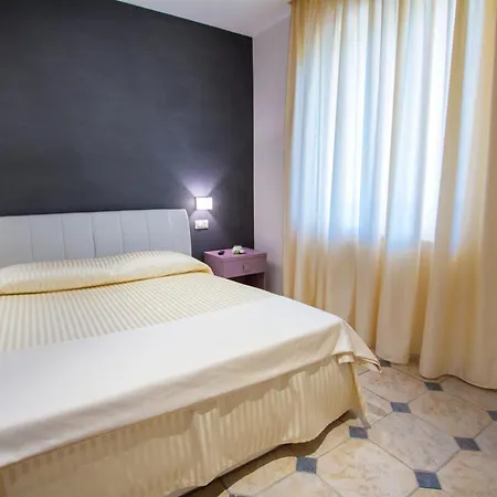 La Suite Del Faro Scalea Kamer foto